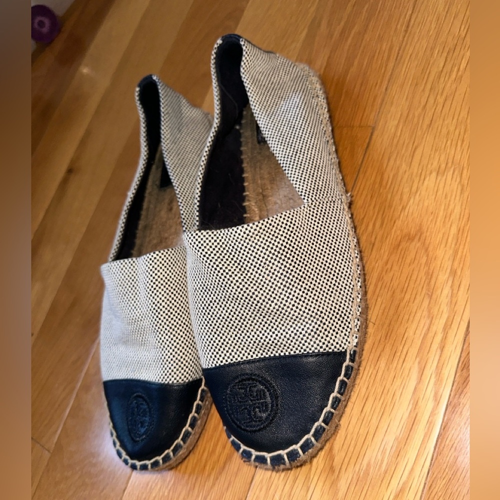 Tory Burch Canvas Printed Espadrille Dulce de Leche Flats Sz 9 PRICE DROP